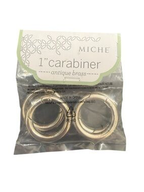 NWT Miche 1” Carabiner in Silver Set of 4